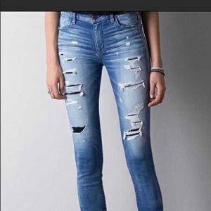 American Eagle Artist Cropped Jean